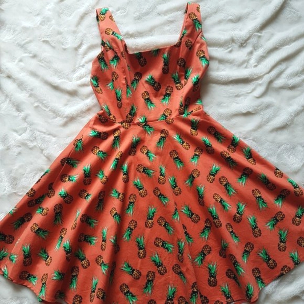 Ixia Summer Fun Tropical Pineapple Print Dress | Size Medium